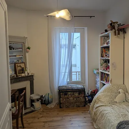 Appartement Grand F3 Ferrand Centre Et Garage Salins *